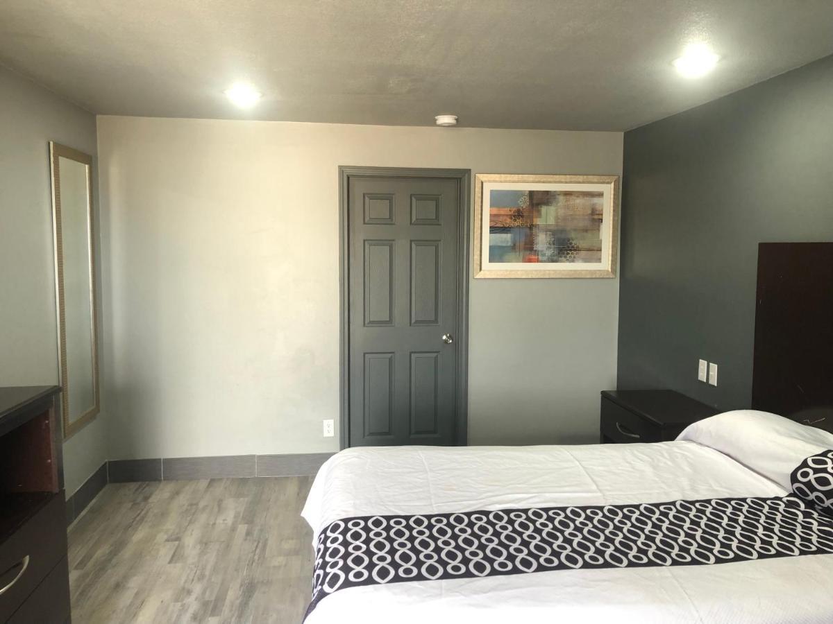 Budget Inn Valparaiso/Niceville @ Eglin Afb & Destin-Fwb Airport Екстериор снимка