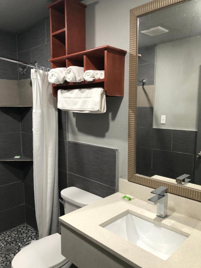 Budget Inn Valparaiso/Niceville @ Eglin Afb & Destin-Fwb Airport Екстериор снимка