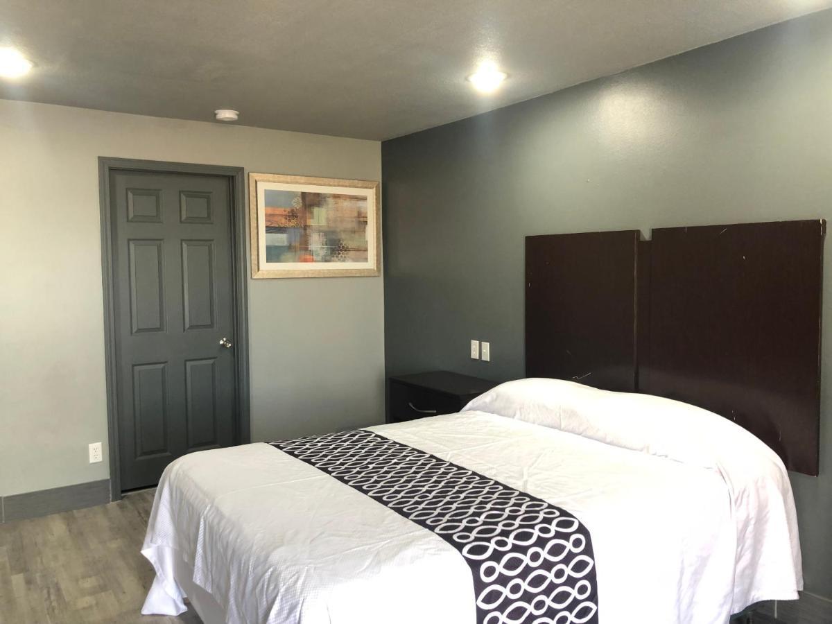 Budget Inn Valparaiso/Niceville @ Eglin Afb & Destin-Fwb Airport Екстериор снимка